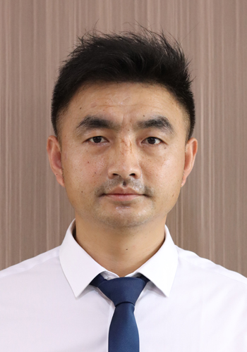 黃斌 中學(xué)體育優(yōu)秀教師